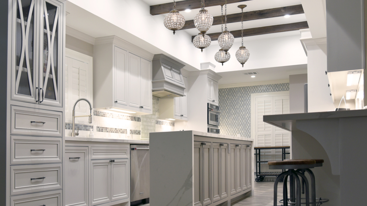 Looking for New Home Kitchen Design Ideas? Come to Visit us at Black and White Construction!